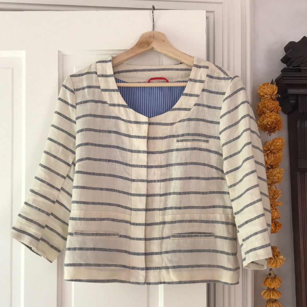 Striped Linen 3/4 Length Scoop Neck Blazer